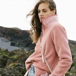 Madewell Pink Sherpa Popover Jacket